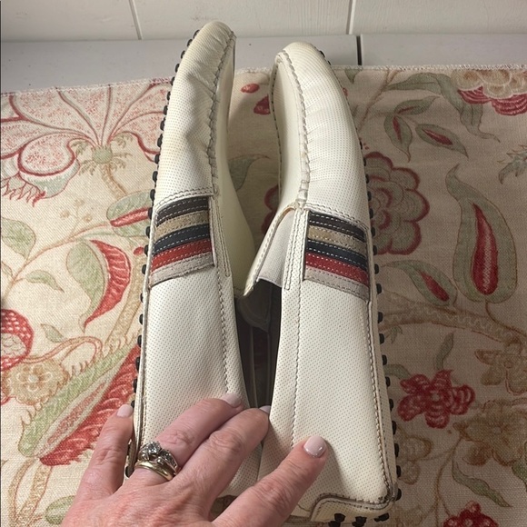 Tod\'s Gommini White Slip-On Driving Loafers Side Suede Stripes Moccasin Unisex main image 6